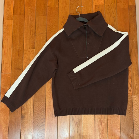 Women's Brown Quarter-zip sweater - Picture 4 of 4
